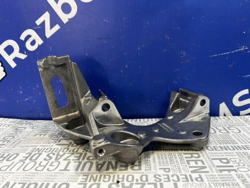 Кронштейн генератора Renault H4M