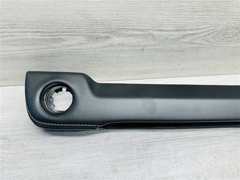 Накладка торпеды Chery Tiggo 7 Pro Max 1.5 SQRE4T15C 2022 прав. (б/у)