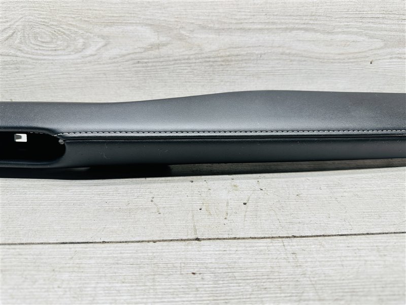 Накладка торпеды Chery Tiggo 7 Pro Max 1.5 SQRE4T15C 2022 прав. (б/у)