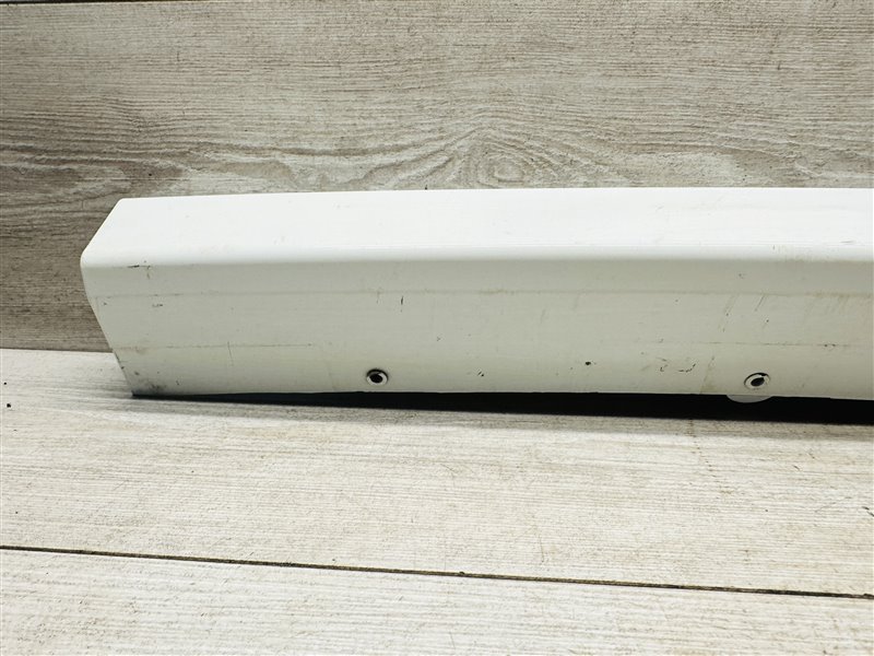 Накладка бампера Ford Cargo (б/у)