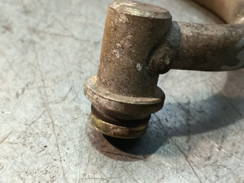 Масляная магистраль Ford Scorpio II 2.9 1995 прав. (б/у)