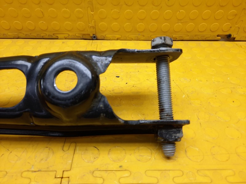 Кронштейн опоры двигателя Renault Duster K9KR858D165990 2021 (б/у)