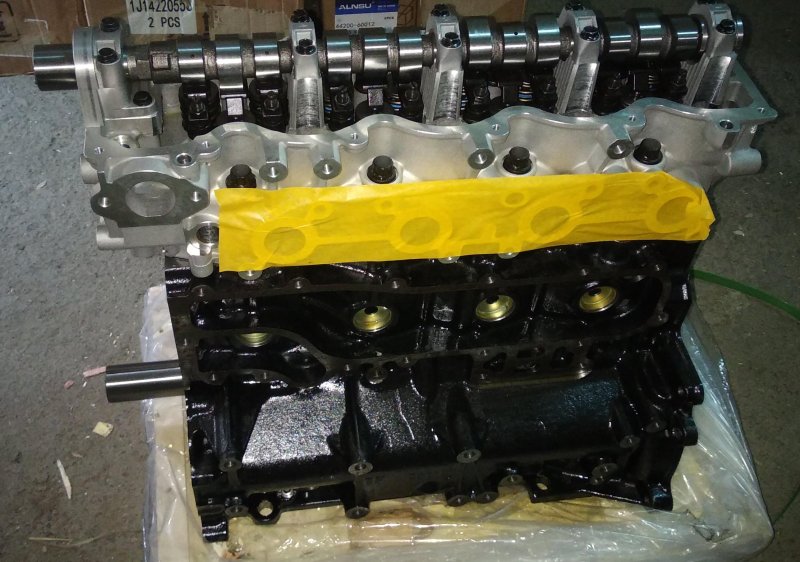 Двигатель в сборе без навесного Mazda WL Двигатель в сборе без навесного Mazda WL