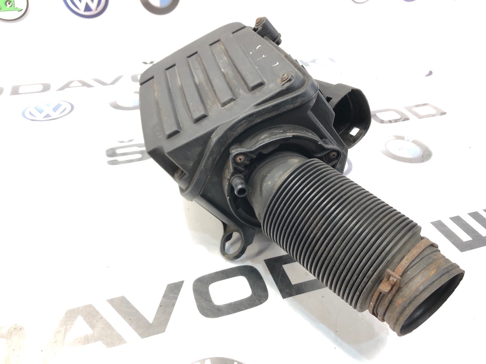 Корпус воздушного фильтра Octavia 2010 A5 (1Z) 1.4 CAXA