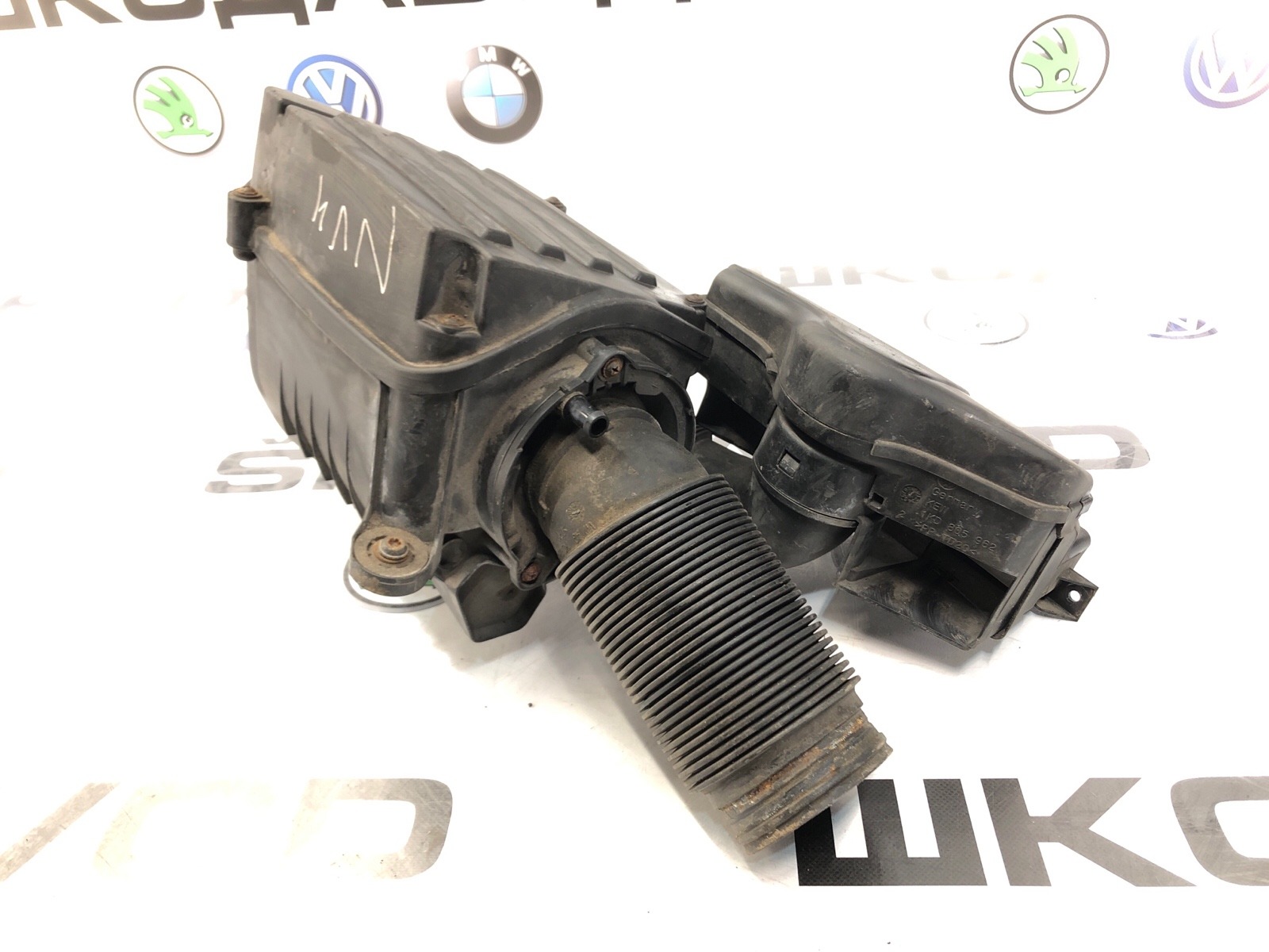Корпус воздушного фильтра Octavia 2011 A5 (1Z) 1.2 CBZB