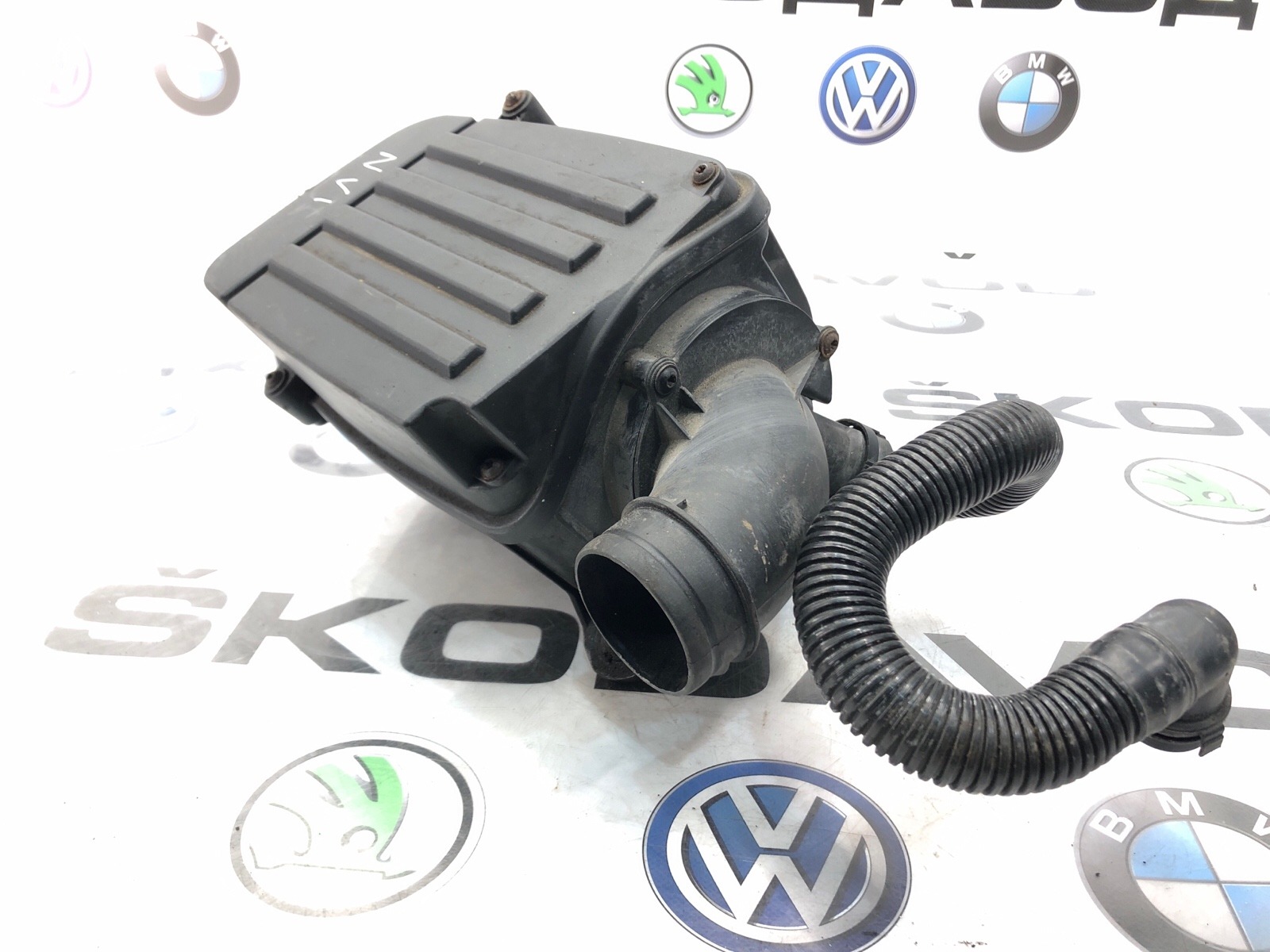 Корпус воздушного фильтра Octavia 2011 A5 (1Z) 1.6 BSE