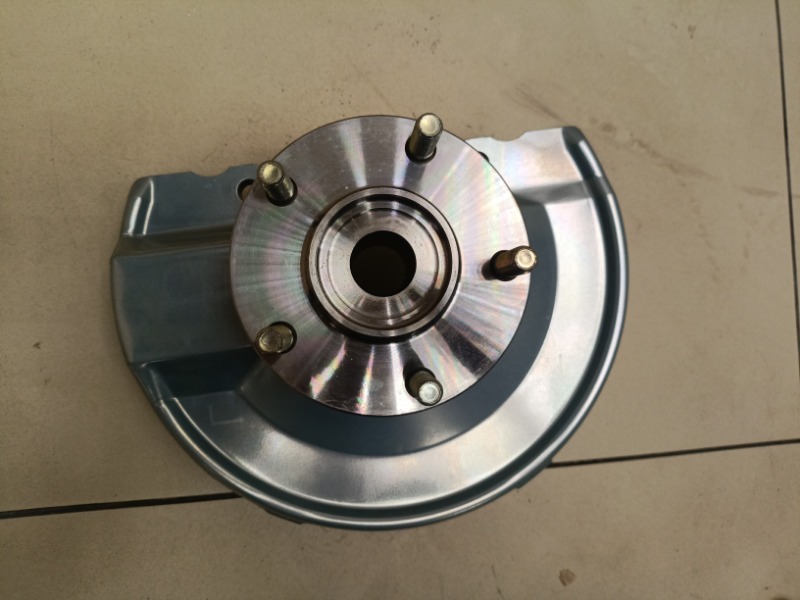 Кулак поворотный Mitsubishi Outlander GF 2016 перед. лев. Кулак поворотный Mitsubishi Outlander GF 2016 перед. лев.