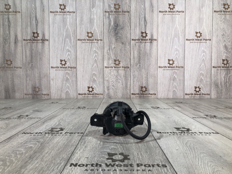 Фара противотуманная Nissan Micra CR12DE 2006 прав. (б/у) Фара противотуманная Nissan Micra CR12DE 2006 прав. (б/у)