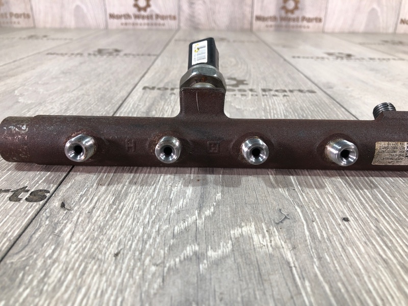 Рейка топливная (рампа) Renault Duster 1.5 K9K898 2011 (б/у) Рейка топливная (рампа) Renault Duster 1.5 K9K898 2011 (б/у)