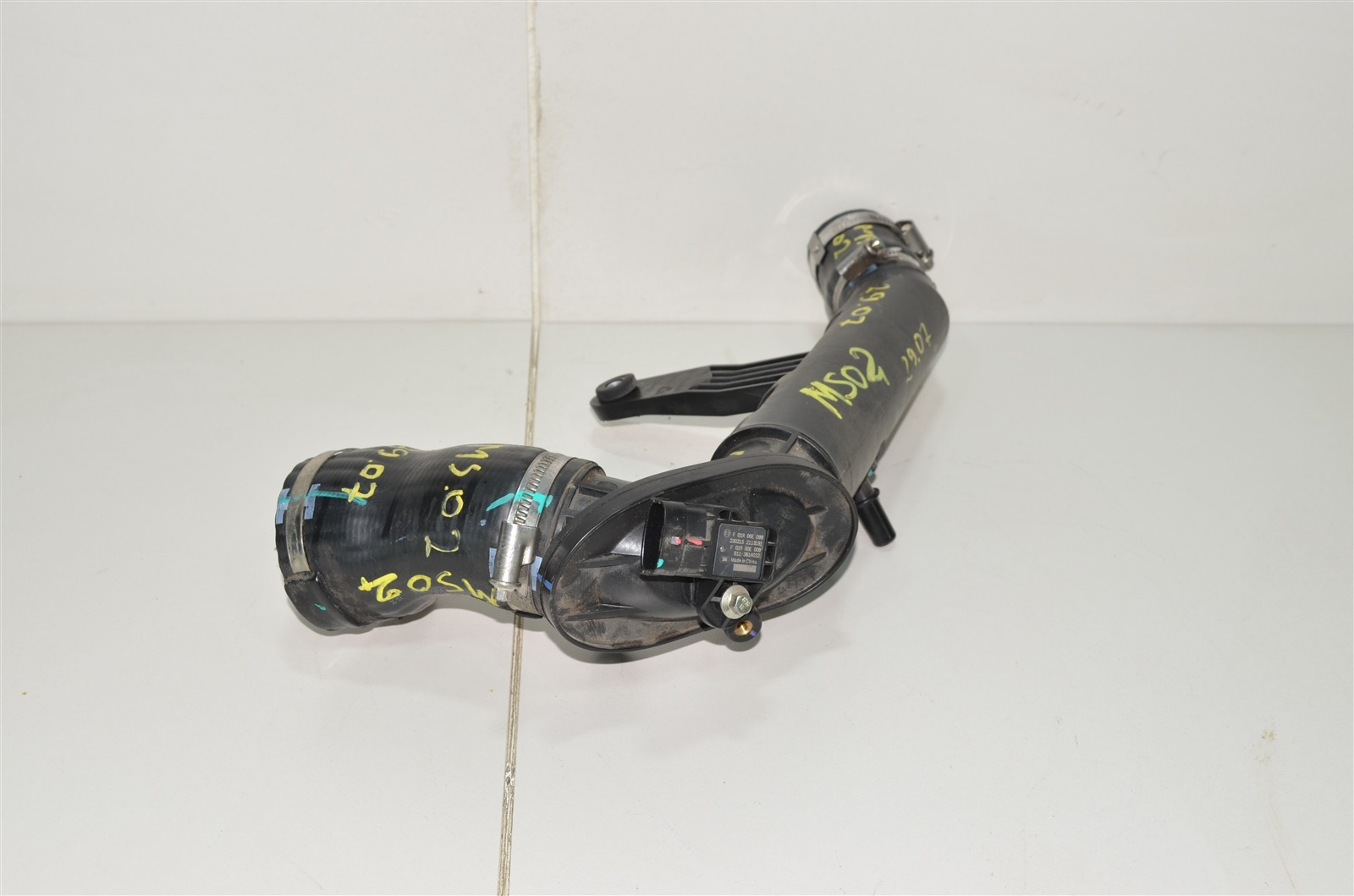 Патрубок турбокомпрессора Omoda C5 T19C 1.5( SQRE4T15C) 2022 (б/у)