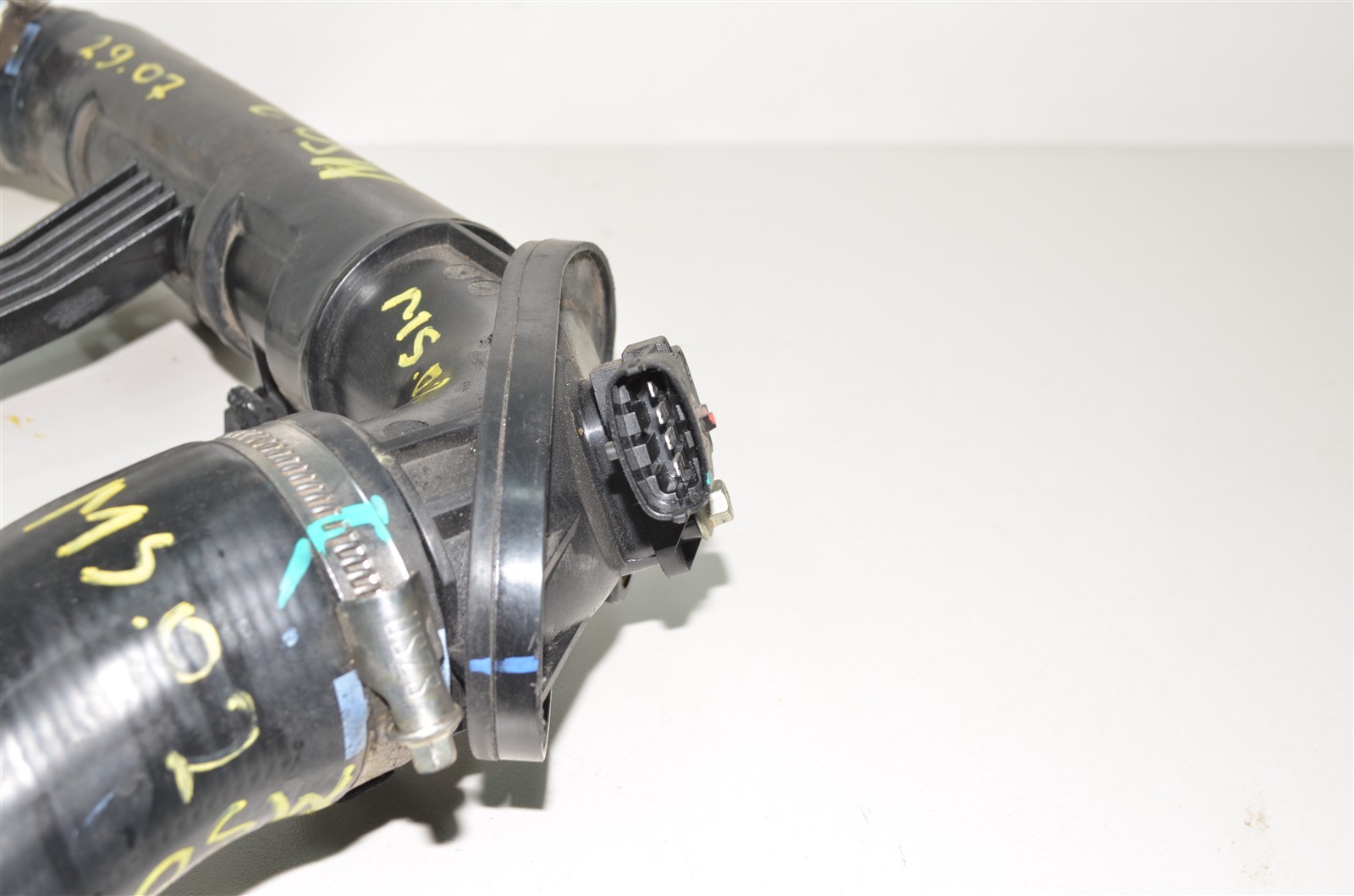 Патрубок турбокомпрессора Omoda C5 T19C 1.5( SQRE4T15C) 2022 (б/у)