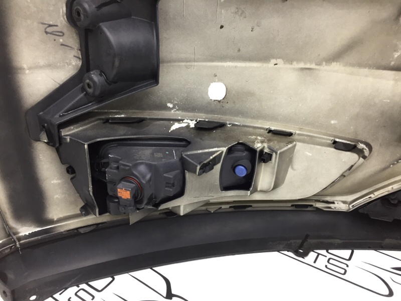 Бампер Ford Focus 3 РЕСТАЙЛИНГ 2014 перед. (б/у) Бампер Ford Focus 3 РЕСТАЙЛИНГ 2014 перед. (б/у)