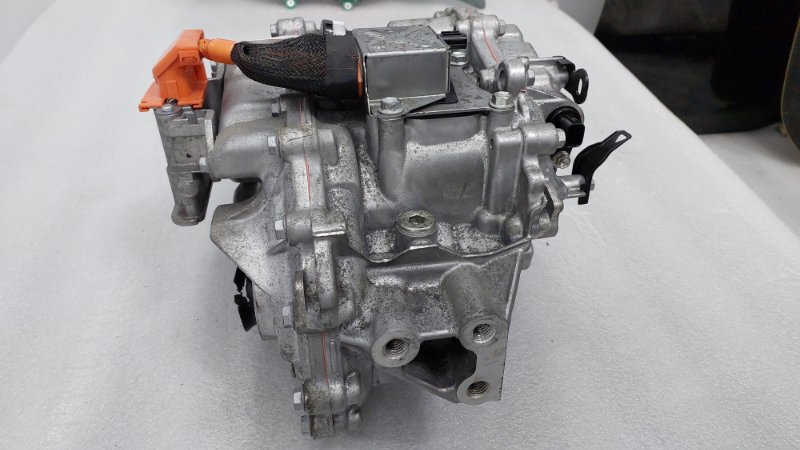 Редуктор Toyota RAV4 50 A25AFXS 2021 задн. (б/у) Редуктор Toyota RAV4 50 A25AFXS 2021 задн. (б/у)