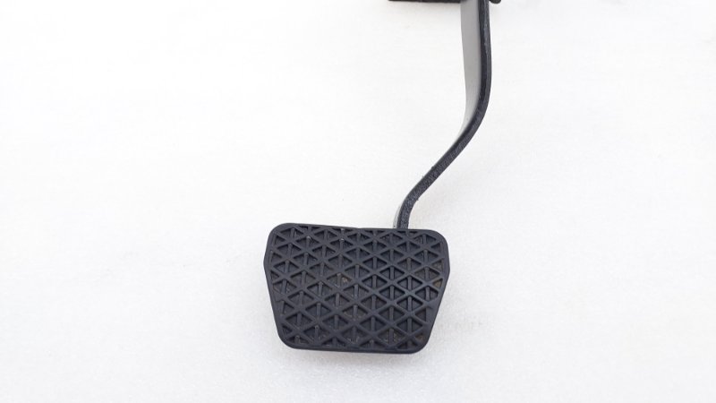 Педаль тормоза Chery Tiggo 7 PRO T1E SQRE4T15C 2022 (б/у)