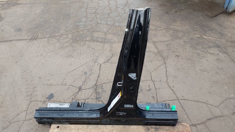 Порог со стойкой Lexus LS460L USF41 1URFSE 2007 лев. (б/у)