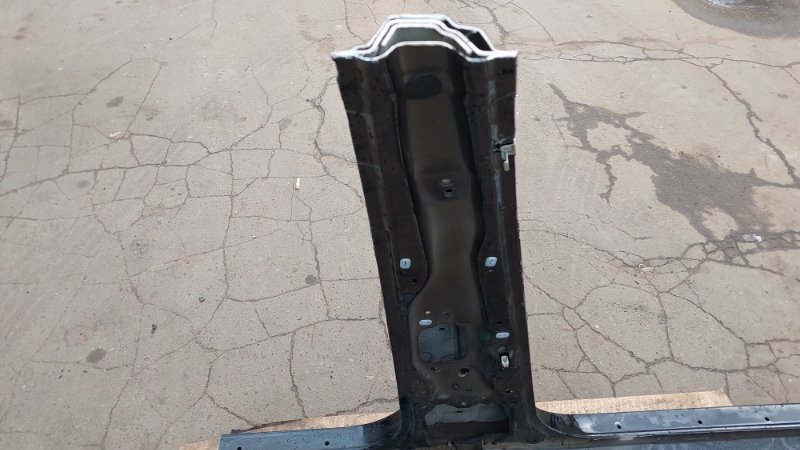 Порог со стойкой Lexus LS460L USF41 1URFSE 2007 лев. (б/у) Порог со стойкой Lexus LS460L USF41 1URFSE 2007 лев. (б/у)