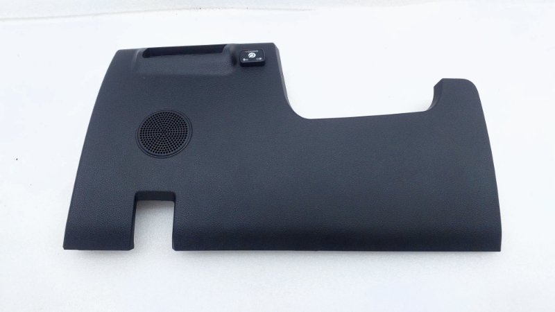 Накладка торпедо Chery Tiggo 7 PRO T1E SQRE4T15C 2020 (б/у)