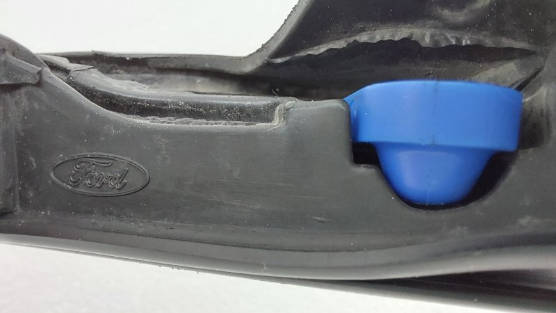 Уплотнитель стекла двери Ford Mondeo CD391 S7CB 2015 задн. прав. (б/у)