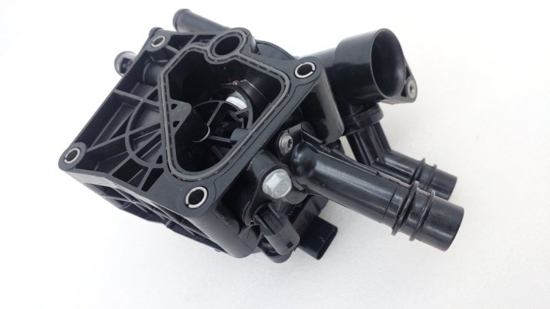 Термостат Hyundai Sonata DN8 G4KN 2023 (б/у)