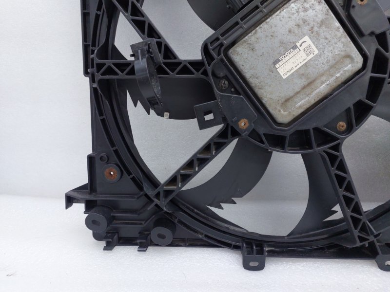 Вентилятор радиатора Toyota Camry 70 2ARFE 2018 (б/у)