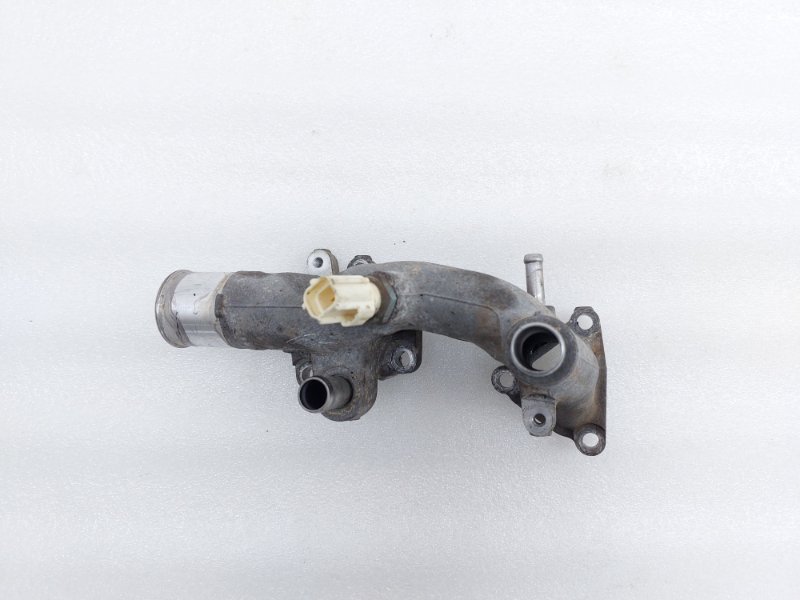 Фланец системы охлаждения Toyota Highlander GSU45L 2GRFE 2011 (б/у)