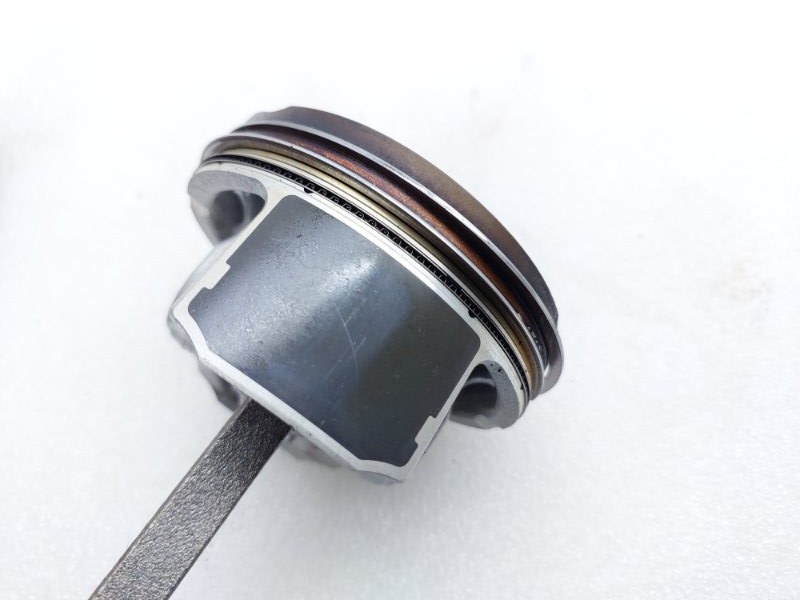 Поршень с шатуном Lexus RX450h AL20 2GRFXS 2019 прав. (б/у)