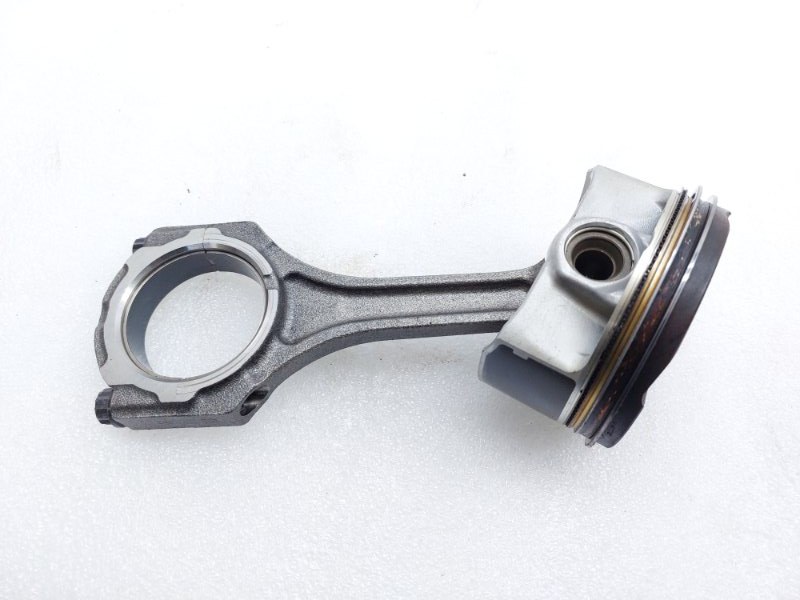 Поршень с шатуном Lexus RX450h AL20 2GRFXS 2019 прав. (б/у)