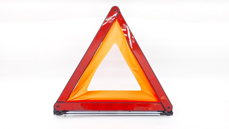 Знак аварийной остановки Chery Arrizo 8 1 SQRF4J16C 2023 (б/у)