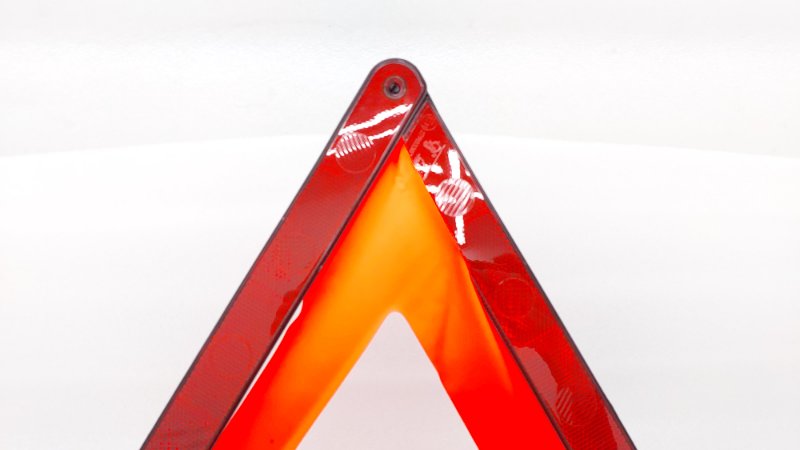 Знак аварийной остановки Chery Arrizo 8 1 SQRF4J16C 2023 (б/у)