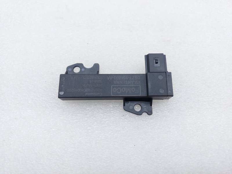 Антенна Ford Kuga 2 DW10C 2013 (б/у)