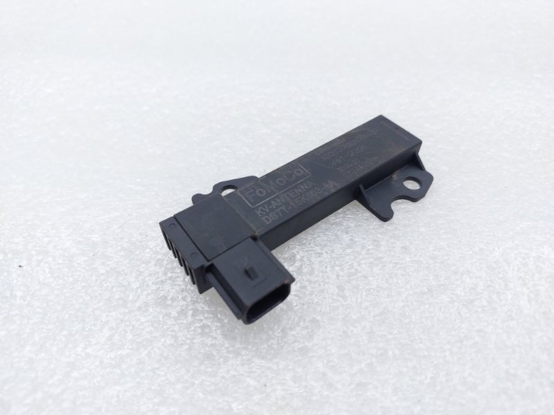 Антенна Ford Kuga 2 DW10C 2013 (б/у)