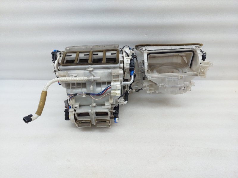 Корпус отопителя Toyota Land Cruiser J200 1VDFTV 2014 (б/у)