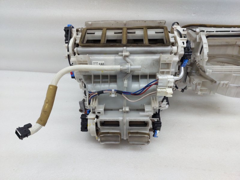 Корпус отопителя Toyota Land Cruiser J200 1VDFTV 2014 (б/у)