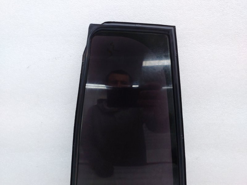 Форточка двери Toyota Land Cruiser J200 1VDFTV 2014 задн. лев. (б/у)