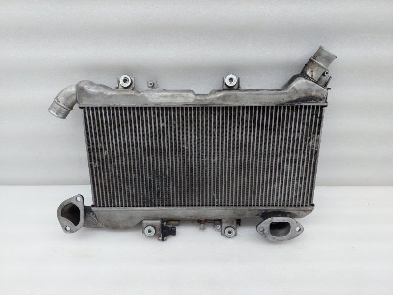 Интеркулер Toyota Land Cruiser J200 1VDFTV 2014 (б/у)