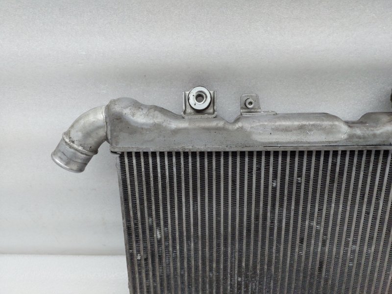 Интеркулер Toyota Land Cruiser J200 1VDFTV 2014 (б/у)