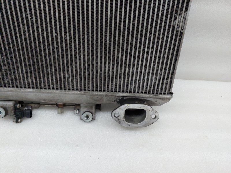 Интеркулер Toyota Land Cruiser J200 1VDFTV 2014 (б/у)