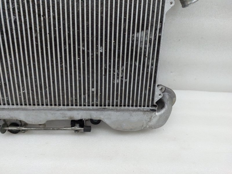 Интеркулер Toyota Land Cruiser J200 1VDFTV 2014 (б/у)