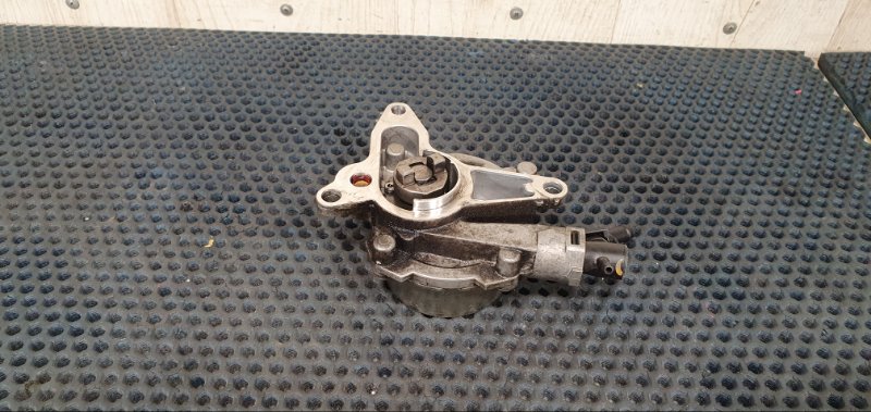 Насос вакуумный Renault Espace IV (б/у)