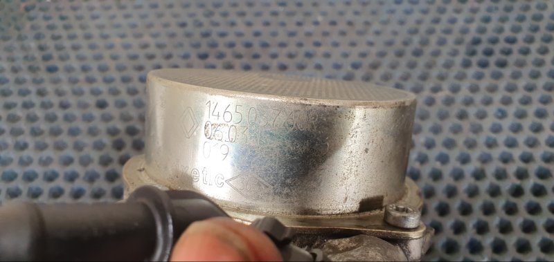 Насос вакуумный Renault Espace IV (б/у)