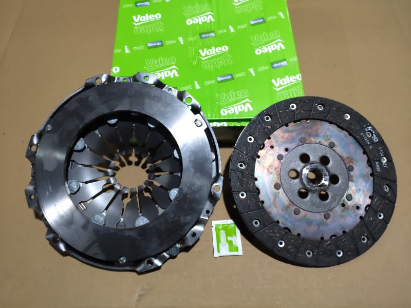 Комплект сцепления Ford Focus 3 Kuga Mondeo 5 C-Max Fiesta 1.5 TDCI - 1.6 TDCI 2010