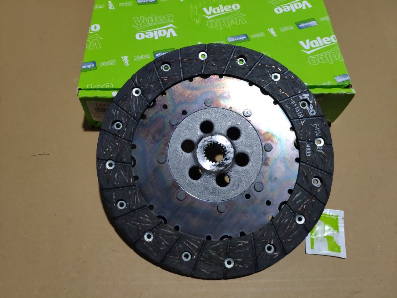 Комплект сцепления Ford Focus 3 Kuga Mondeo 5 C-Max Fiesta 1.5 TDCI - 1.6 TDCI 2010