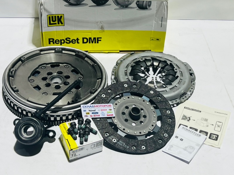 Комплект сцепления маховик Renault Nissan Dacia 1.5 DCI K9K Комплект сцепления маховик Renault Nissan Dacia 1.5 DCI K9K