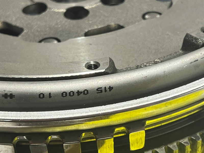 Комплект сцепления маховик Renault Nissan Dacia 1.5 DCI K9K Комплект сцепления маховик Renault Nissan Dacia 1.5 DCI K9K