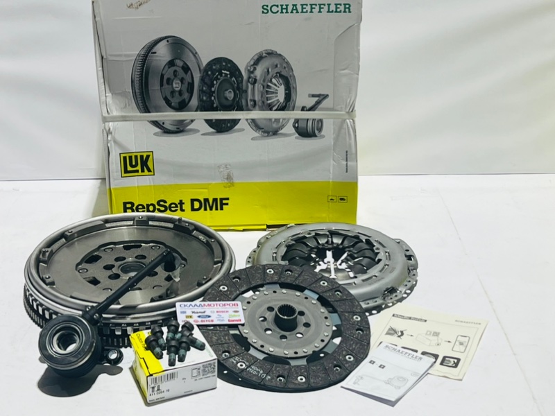 Комплект сцепления маховик Renault Nissan Dacia 1.5 DCI K9K Комплект сцепления маховик Renault Nissan Dacia 1.5 DCI K9K