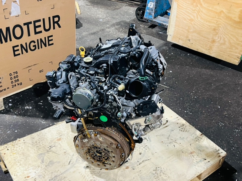 Двигатель новый Renault Opel Nissan Trafic Vivaro NV300 3 / B / X82 1.6 DCI R9M Двигатель новый Renault Opel Nissan Trafic Vivaro NV300 3 / B / X82 1.6 DCI R9M