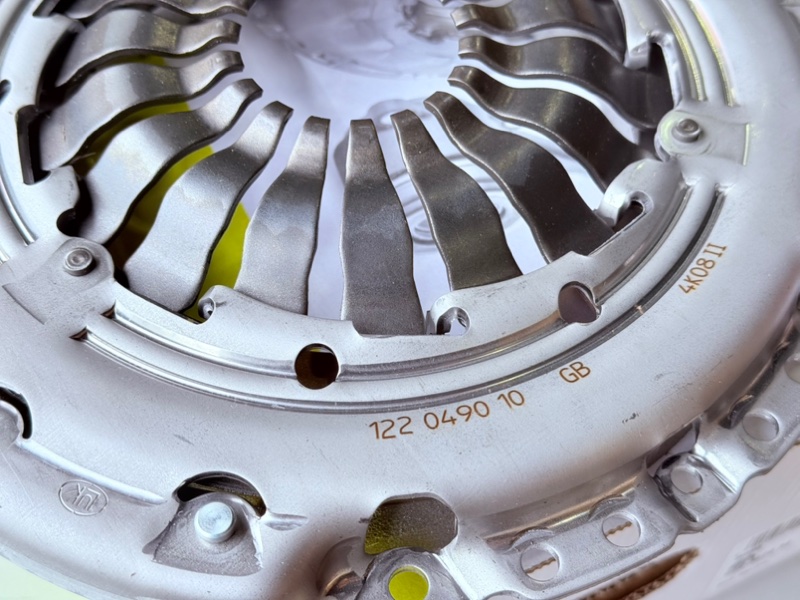 Комплект сцепления Renault Nissan Dacia 1.5 DCI K9K Sandero 2 Thalia 3 Micra Dokker Lodgy Logan 2