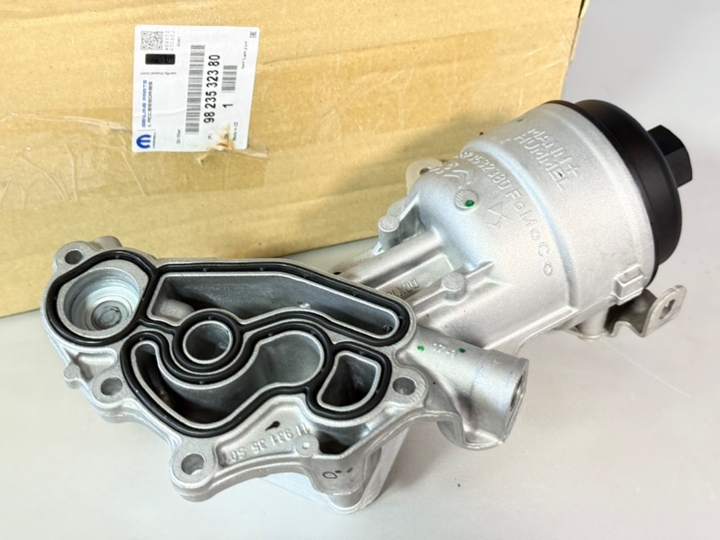 Корпус масляного фильтра Peugeot Expert Berlingo Grandland X Vivaro C Rifter Proace 1.5 BLUEHDI DV5 - 1.5 HDI