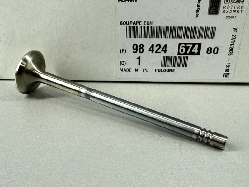 Клапан выпускной Peugeot Citroen Ford 1.5 HDI DV5RC