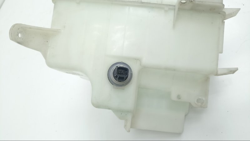 Бачок омывателя TOYOTA CELSIOR UCF31 3UZ 2004 (б/у) Бачок омывателя TOYOTA CELSIOR UCF31 3UZ 2004 (б/у)